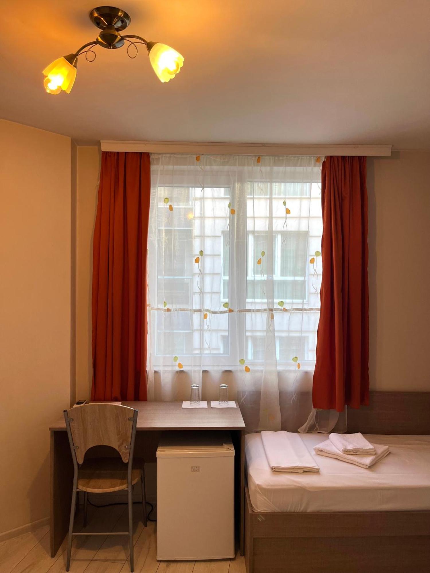 Хостел Атлас - Hostel Atlas Blagoevgrad Exterior foto